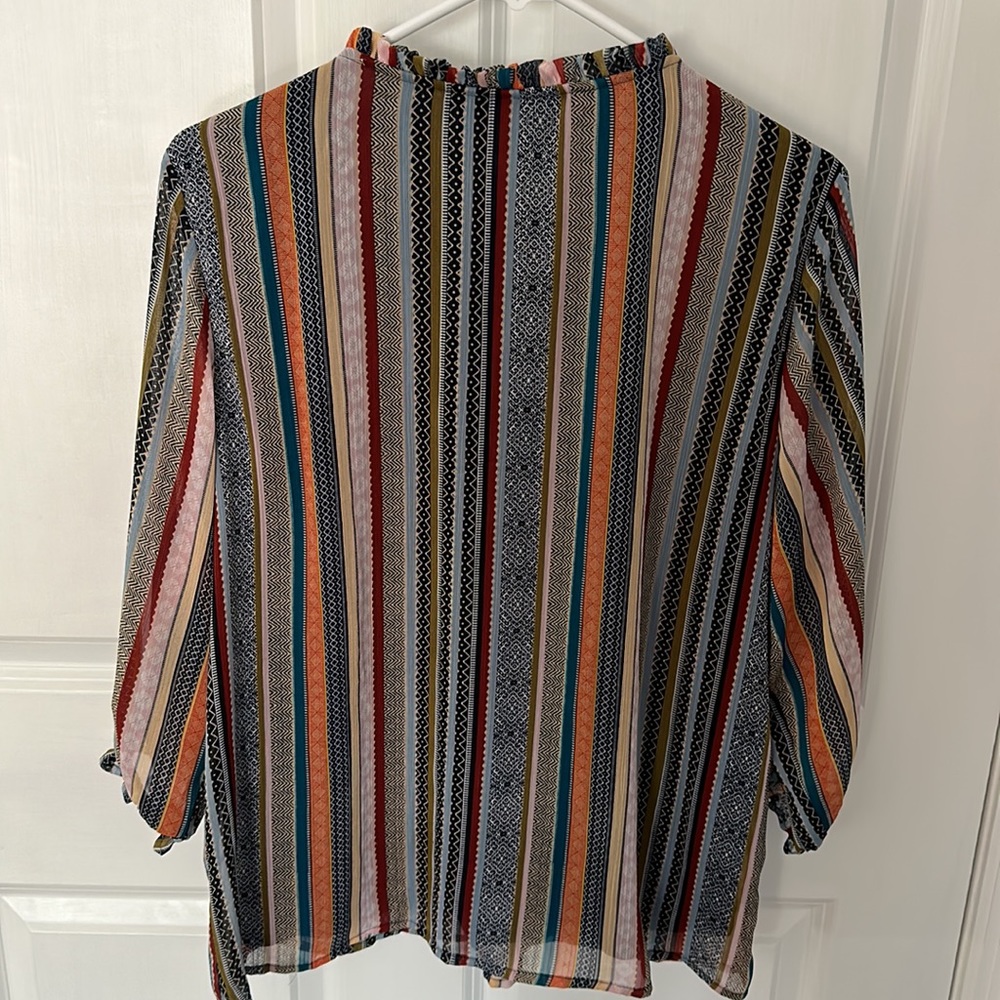 Fun fall shirt - Picture 4 of 4